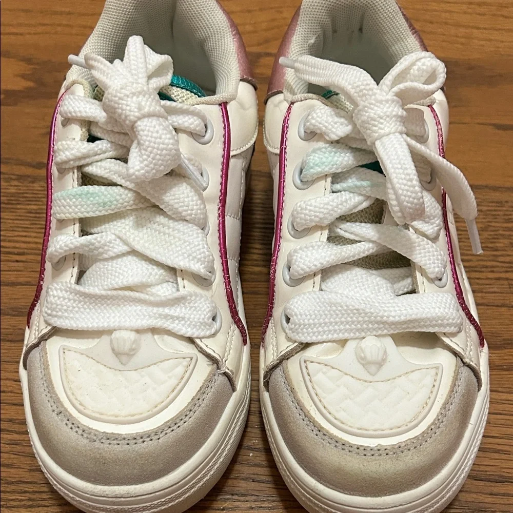 Kurt Geiger of London Mini Southbank Metallic Sneakers size 3 - Picture 2 of 9